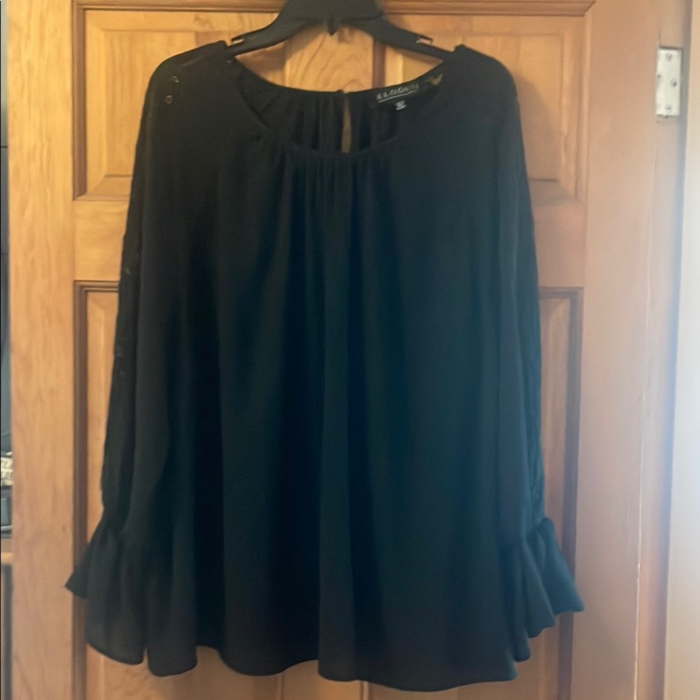 Black Women's Top